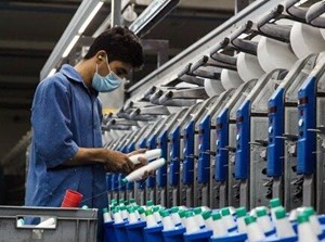 عرض اندام صنعتیها و دانش بنیانها در نمایشگاه توانمندیهای تولید داخلی